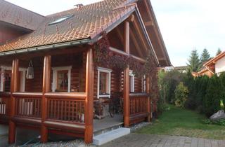 Haus kaufen in 88179 Oberreute, Rarität - Traumhaus aus massiven Blockbohlen unterkellert 234 qm WF 8 Räume ruhige Lage mit Büro-ELW