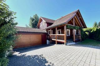 Haus kaufen in 88179 Oberreute, Rarität - massives Allgäuer Blockbohlenhaus unterkellert WF 234 qm 8 Räume ruhige Lage mit Büro-ELW