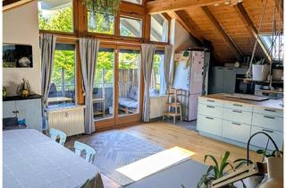 Wohnung kaufen in 83064 Raubling, Helle Dachgeschosswohnung mit Bergblick