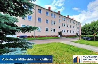 Wohnung kaufen in 09661 Rossau, Vermietete 3-Zimmer-Wohnung im 2. Obergeschoss in schöner Lage! Für Kapitalanleger!