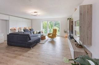 Doppelhaushälfte kaufen in 58332 Schwelm, Schwelm - Lichtdurchflutetes Familienglück: Teilmodernisierte Doppelhaushälfte mit großem Garten und Garage
