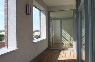 Wohnung kaufen in Dessauer Straße 40, 04129 Leipzig, Leipzig - Traumwohnung: 4-Zimmer mit großer Loggia, 2 Bädern und TG-Stellplatz im Industriedenkmal Castellum!