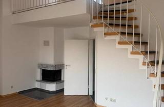 Wohnung kaufen in 61352 Bad Homburg, Bad Homburg vor der Höhe - 4 Zimmer Dachgeschos , Frankfurt Nied mit Terrasse und Kamin im