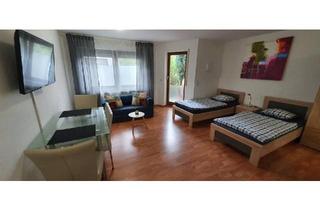 Wohnung kaufen in 72119 Ammerbuch, Ammerbuch - Renovierte 1-Zi-Wohnung mit Balkon, Möblierung & Stellplatz, frei