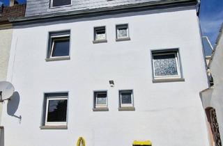 Haus kaufen in 56220 Urmitz, Urmitz - Zweifamilienhaus in Kaltenengers zu verkaufen