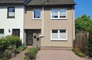 Doppelhaushälfte kaufen in 49661 Cloppenburg, Cloppenburg - Doppelhaushälfte mit zwei Wohneinheiten