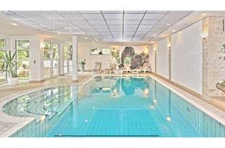 Villa kaufen in 91126 Schwabach, Schwabach - Villa mit Swimmingpool und Wellnessbereich