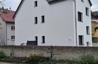 Haus kaufen in 65843 Sulzbach, Sulzbach (Taunus) - MFH + Bauplatz mit Baugenehmigung in Zentrum! Ohne Provision!