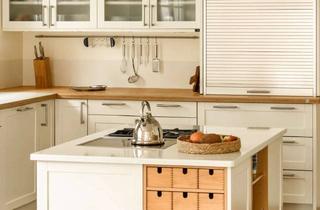 Wohnung kaufen in 61462 Königstein im Taunus, Townhouse Ölmühlweg - direkt am Woogtal mit Burgblick, Garage und kleinem Garten