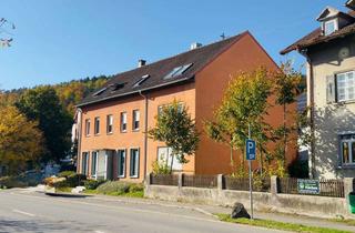 Wohnung kaufen in 78194 Immendingen, Charmante 3-Zimmer-Dachgeschosswohnung – kernsaniert & bezugsfertig!