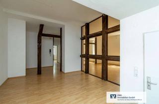 Wohnung kaufen in 32756 Detmold, Eigentumswohnung mit Altbaucharme