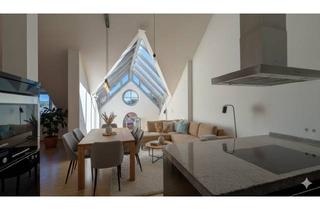 Wohnung kaufen in 77933 Lahr/Schwarzwald, Charmante Maisonettewohnung mit Wintergarten in denkmalgeschütztem Altbau