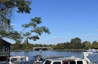 Wohnung kaufen in Gutenbergstraße 23, 12557 Köpenick, Charmante Altbauwohnung mit tollem Blick auf die Dahme als Kapitalanlage