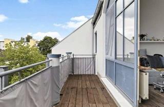 Wohnung kaufen in Eppaner Straße, 86316 Friedberg, Helle 2-Zimmer Dachgeschosswohnung in Friedberg mit Balkon