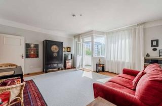 Wohnung kaufen in Carl-Herz-Ufer 33, 10961 Kreuzberg, Idyllisch und zugleich urban: helles möbliertes Studio-Apart zum Kauf am Carl-Herz-Ufer in Kreuzberg