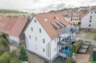 Wohnung kaufen in 75378 Bad Liebenzell, FÜR KAPITALANLEGER: 2-Zi-Whg., vermietet, 65m² Wfl., Terrasse, PKW-Stellplatz in Möttlingen