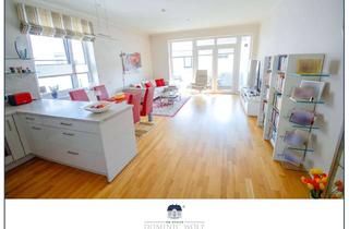 Wohnung kaufen in 23570 Travemünde, Wohnung mit Süd-Loggia in weißer Stadtvilla