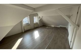 Wohnung mieten in 33378 Rheda-Wiedenbrück, Attraktive Dachgeschosswohnung in im Zentrum von Wiedenbrück