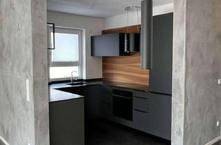 Wohnung mieten in Pfarrer-Eckert-Straße 6a, 91315 Höchstadt, Neuwertige 3-Zimmer Wohnung mit Balkon in Höchstadt an der Aisch