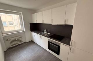 Wohnung mieten in Wiesenau, 61476 Kronberg, Erstbezug nach umfassender Sanierung! - Lichtdurchflutete 3-Zimmer Wohnung