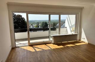 Wohnung mieten in Heinrich-Zille-Straße, 65201 Schierstein, Schöne 4-Zimmer-Wohnung zu vermieten!