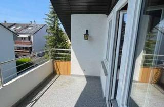 Wohnung mieten in Schönblickstr. 15, 71272 Renningen, Renovierte 3 Zimmer DG- Wohnung mit neuer EBK, Balkon Garage in 71272 Renningen, WM ca.1.000€