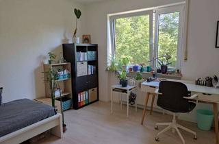 Wohnung mieten in Emil-Warburg-Weg 32, 95447 Birken/Universität/Kreuzstein/Moritzhöfen, schönes WG Zimmer in unmittelbarer Nähe Uni
