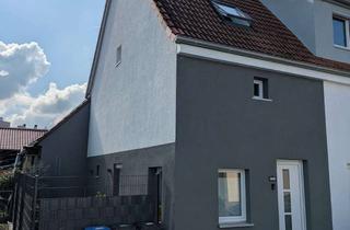 Wohnung mieten in 71229 Leonberg, Reiheneckhaus in Leonberg-Eltingen – mit großer Terrasse & Einbauküche