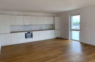 Wohnung mieten in Krampnitzer Straße 18, 14612 Falkensee, 4-Zimmer-Wohnung mit Balkon und Einbauküche