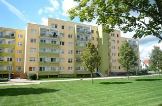 Wohnung mieten in Robinienweg 26, 06132 Silberhöhe, barrierefreie 2 Raum Wohnung mit Aufzug + Balkon