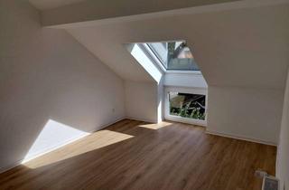 Wohnung mieten in Hohenheider Straße 4A, 30900 Wedemark, 4-Zimmer Wohnung in Elze mit Balkon frisch renoviert!