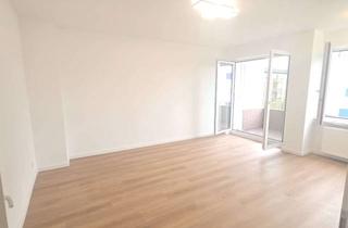 Wohnung mieten in Meydenbauerweg 28, 13593 Spandau, LUXUS 1-Zimmer Wohnung in Berlin Komplett modernisiert.ERSTBEZUG Spandau (Spandau)