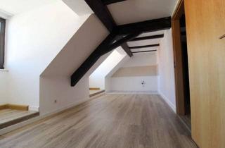 Wohnung mieten in 09322 Penig, Hell und freundlich wohnen im Dachgeschoß