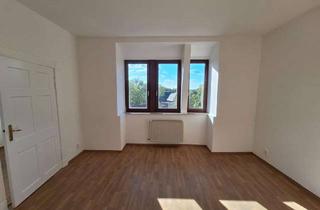 Wohnung mieten in Merseburger Straße 452, 06132 Silberhöhe, Großzügige, helle 5-Zimmer-Dachgeschosswohnung im Altbau - ruhige Lage mit Weitblick in Ammendorf