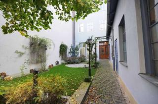 Wohnung mieten in 96450 Coburg, Einzigartige und hochwertig sanierte Altbau-Rarität im Herzen Coburgs