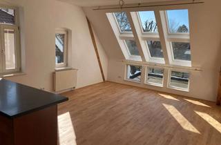 Wohnung mieten in Hainholzweg 40, 37085 Göttingen, Exklusive 6-Zimmer Ober- & Dachgeschosswohnung mit 181 m² in Göttingen