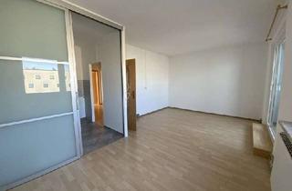 Wohnung mieten in Lerchenbergstraße 81, 06886 Lutherstadt Wittenberg, 2-Zimmerwohnung mit Balkon und Aufzug