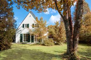 Haus kaufen in 82152 Planegg, Charmantes Domizil mit idyllischem Garten und Baurecht in exquisiter Lage