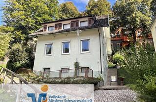 Einfamilienhaus kaufen in 78098 Triberg im Schwarzwald, Nah an der Natur, schnell im Alltag - gepflegtes Einfamilienhaus mit Garten&Terrasse in Triberg!