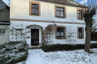 Haus kaufen in 17258 Feldberger Seenlandschaft, Historisches Feldsteinhaus in Mitten der Seenlandschaft