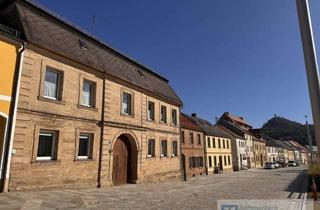 Haus kaufen in 95514 Neustadt, Rohdiamant mit Denkmalschutz - historischer Flair im Herzen von Neustadt am Kulm!
