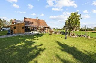 Haus kaufen in 83539 Pfaffing, Sale-and-Lease-Back! Ruhe trifft Zukunftschance – Holzhaus auf schönem Grundstück in Pfaffing