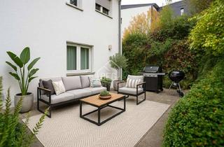 Doppelhaushälfte kaufen in 71334 Waiblingen, Familienfreundliche Doppelhaushälfte mit Garten, Zierteich und Einliegerwohnung