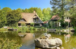 Haus kaufen in 24782 Büdelsdorf, Exklusives Landhausanwesen mit Parkgrundstück – Rückzugsort der Extraklasse in Schleswig-Holstein