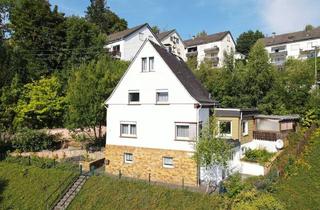 Einfamilienhaus kaufen in 57555 Mudersbach, Einfamilienhaus in ruhiger Wohnlage von Mudersbach-Niederschelderhütte