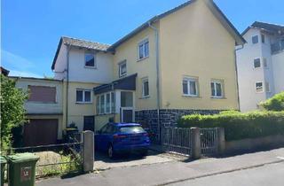 Haus kaufen in 63688 Gedern, ZWEIFAMILIENHAUS - EINZIEHEN, WOHLFÜHLEN & DABEI MIETE KASSIEREN!