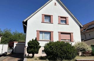 Einfamilienhaus kaufen in 66450 Bexbach, Freistehendes Einfamilienhaus mit kleinem Garten