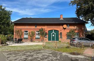 Haus kaufen in 24861 Bergenhusen, Historisches Ein- bis Zweifamilienhaus auf dem Land – Charme trifft modernen Komfort