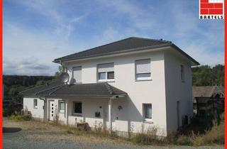 Einfamilienhaus kaufen in 56235 Hundsdorf, Baujahr 2021: Einfamilienhaus mit separatem Bungalow - günstige Finanzierung möglich