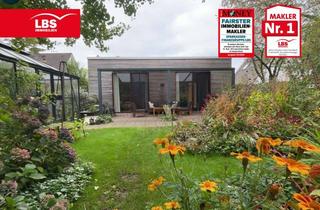 Haus kaufen in 42651 Solingen-Mitte, Wohnen mit Seele: Architektenhaus im Grünen,